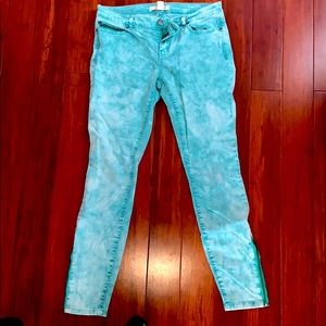 Mint Green Jeans with Zip-Up Ankles